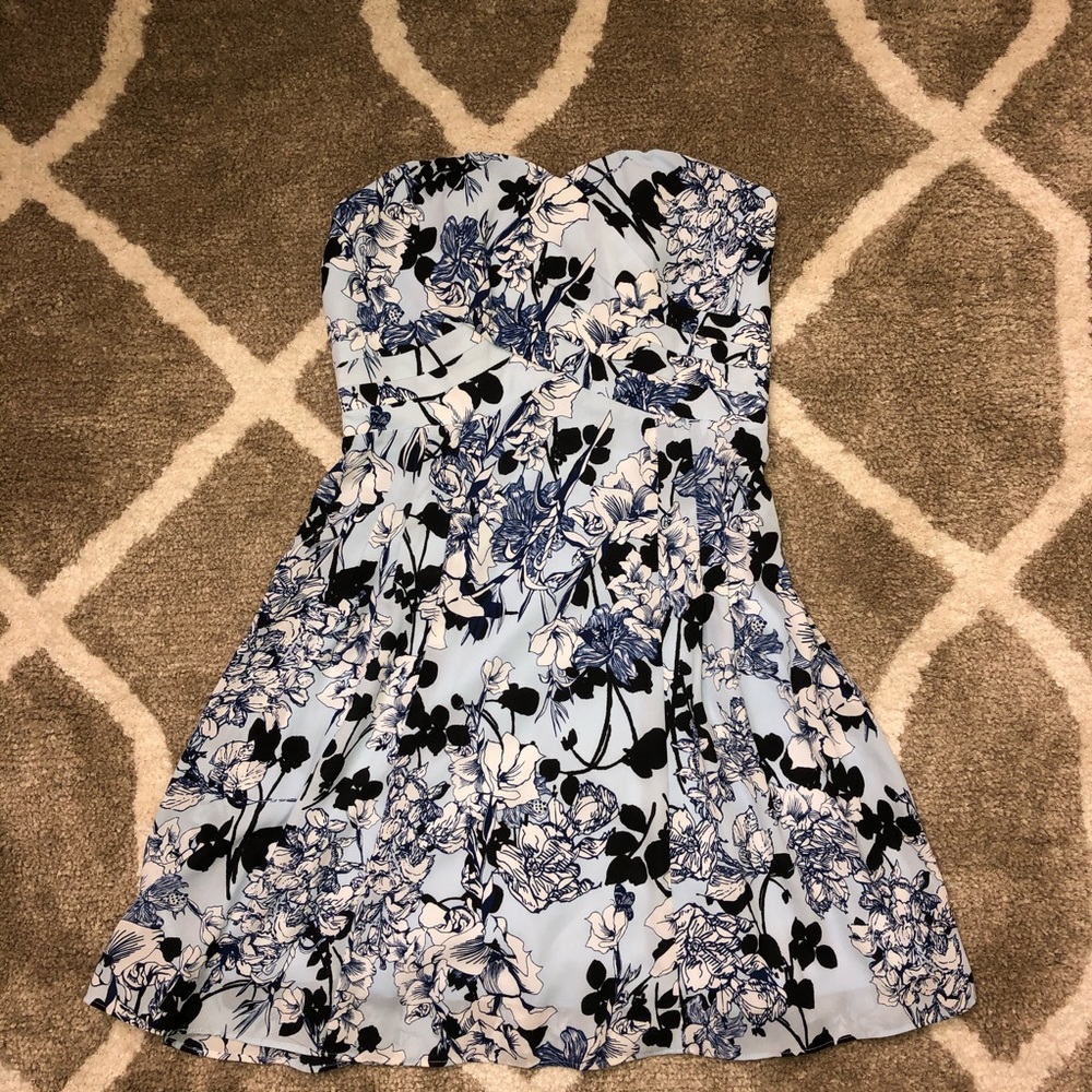 Express Baby/Light Blue Floral Strapless Dress
